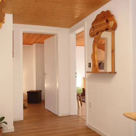 Anneliese Apartment
